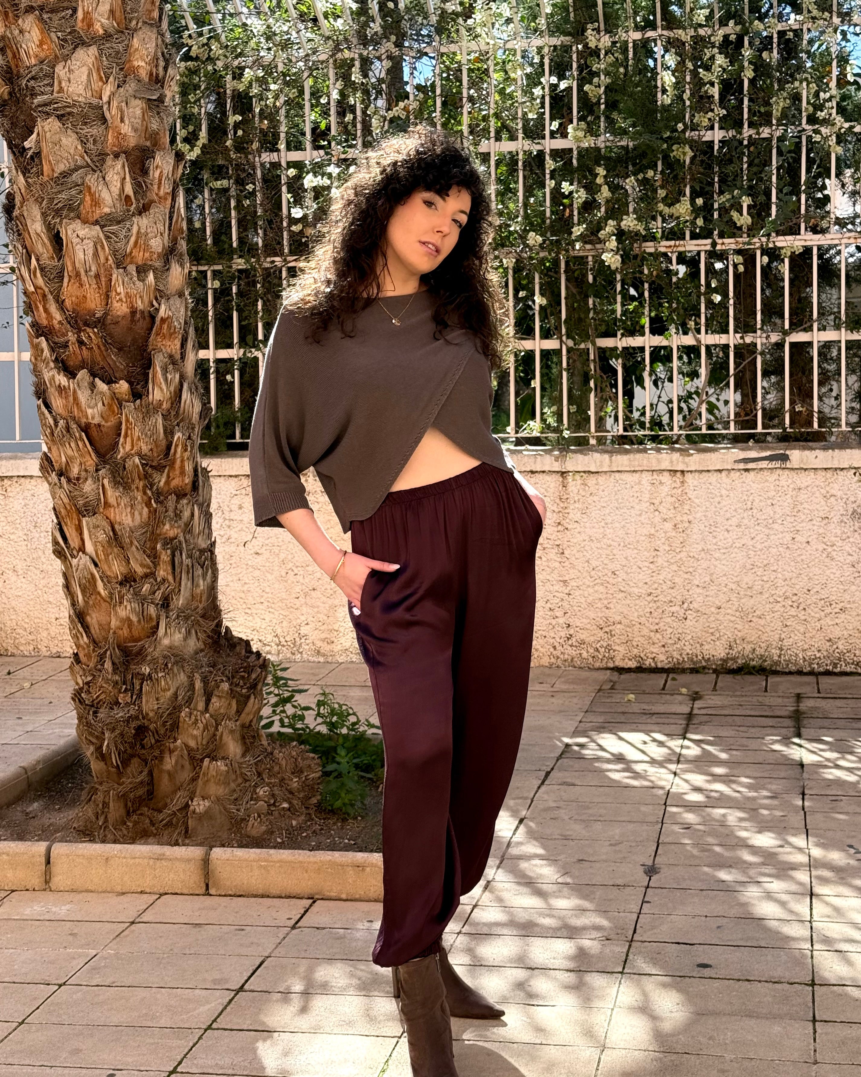 Pantalón Daria granate